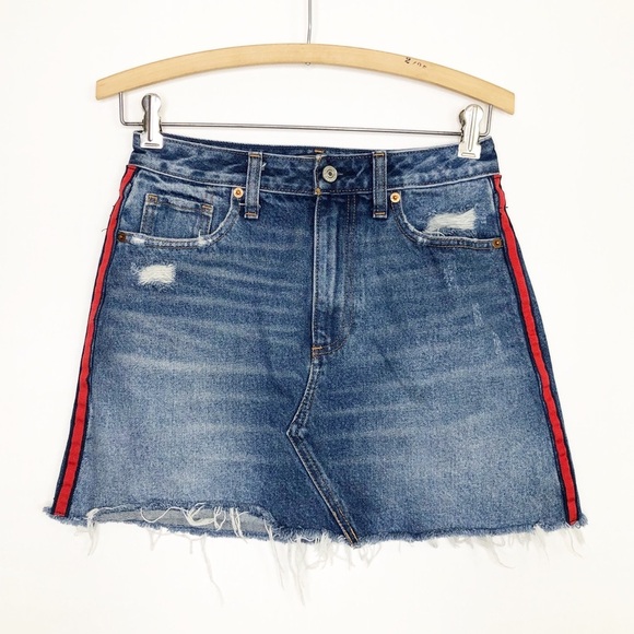 Abercrombie and Fitch denim distressed mini skirt - Picture 11 of 11